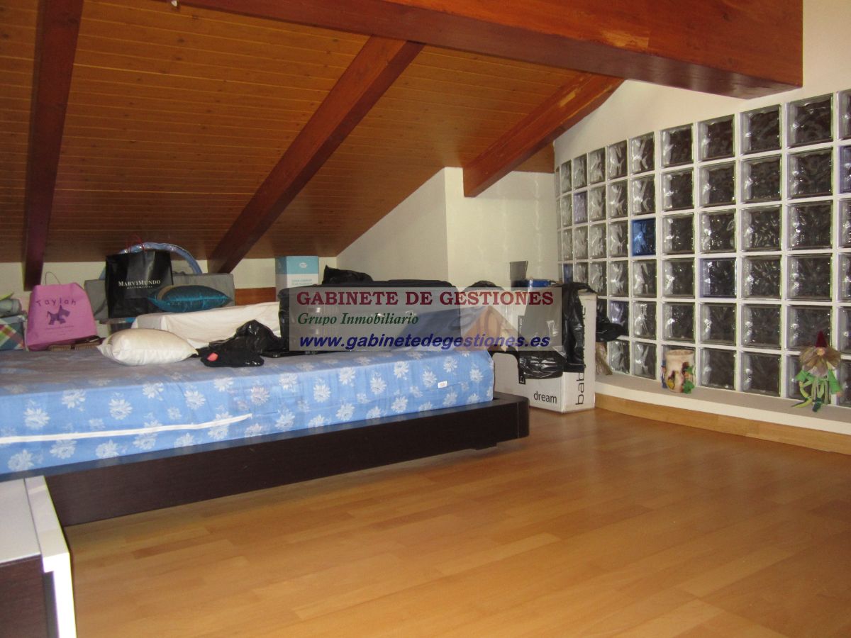 For sale of chalet in Albacete