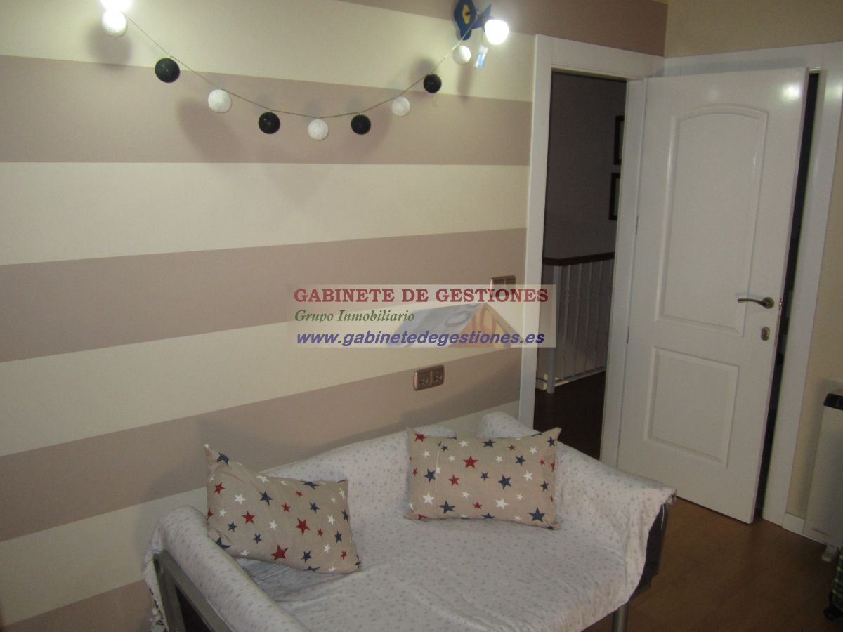 For sale of chalet in Albacete