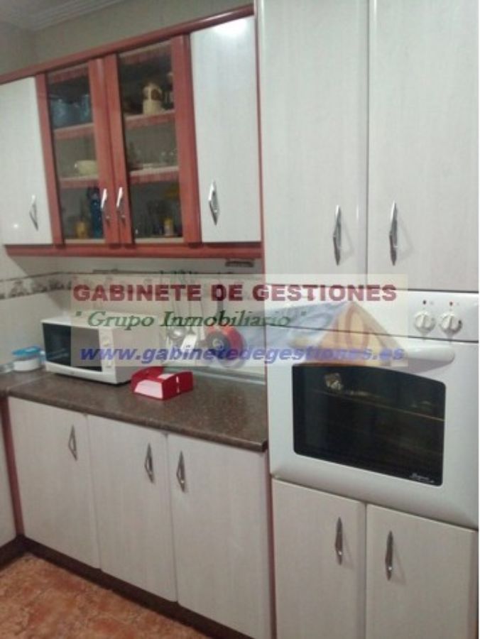 For sale of flat in Albacete