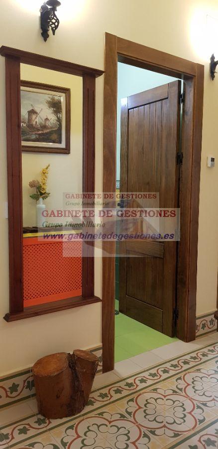 For rent of house in Lezuza