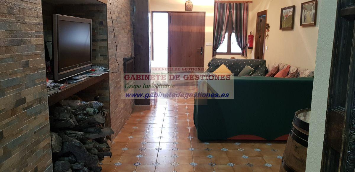 For rent of house in Lezuza