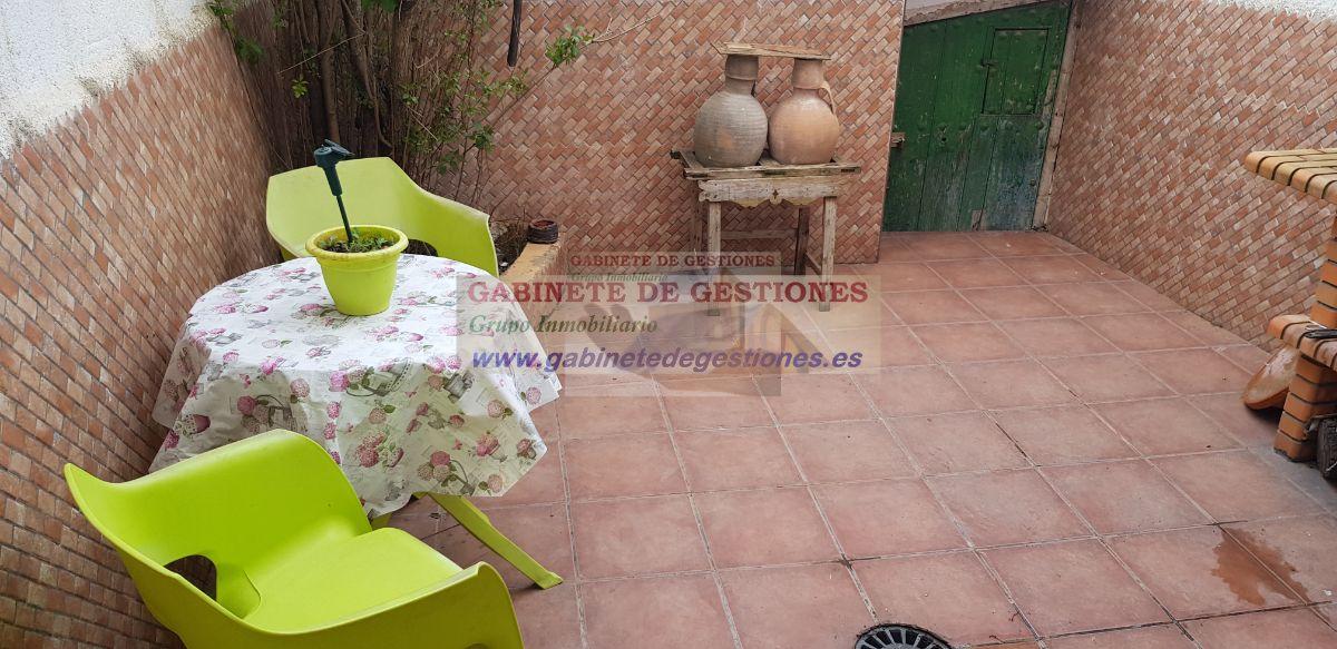 For rent of house in Lezuza