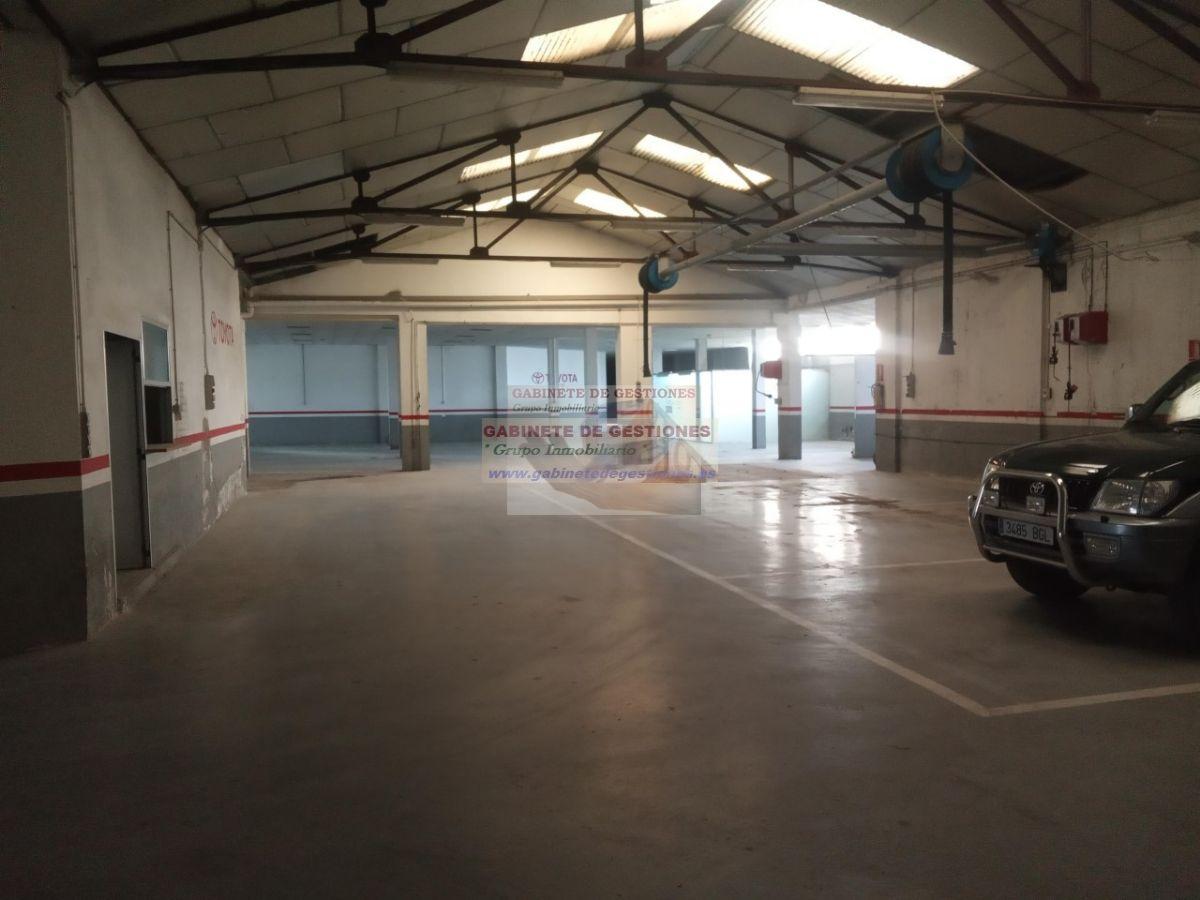 For rent of commercial in Albacete