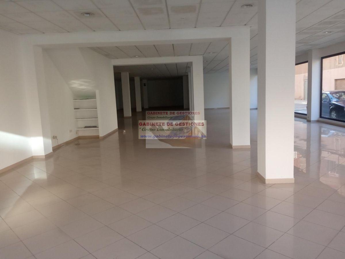 For rent of commercial in Albacete