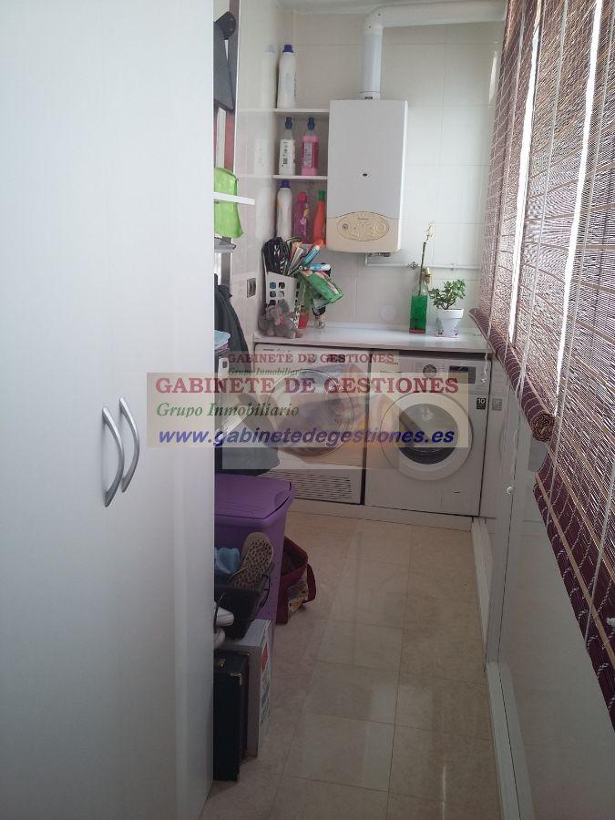 For sale of duplex in La Roda