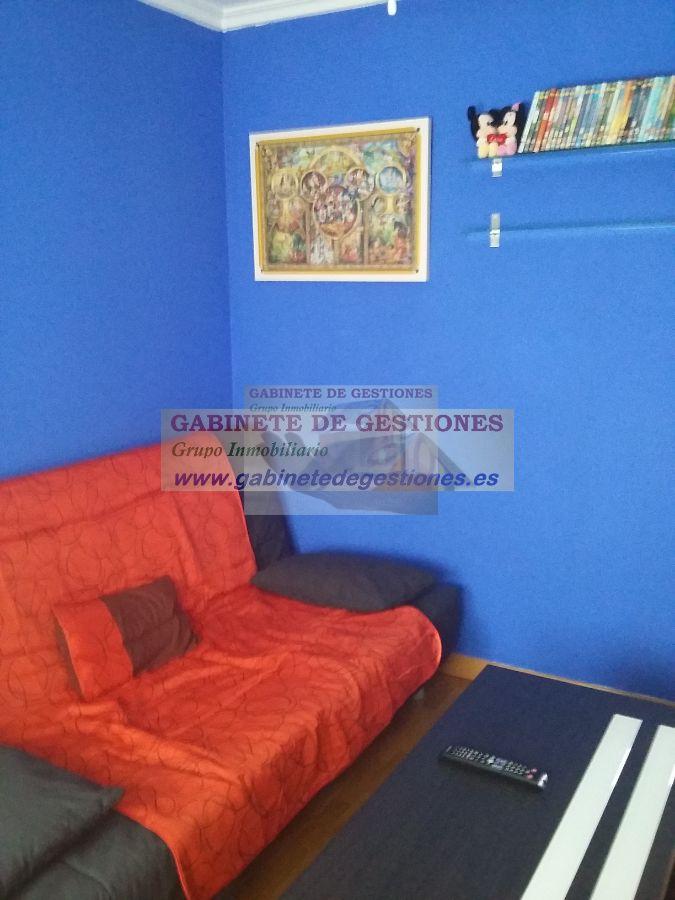 For sale of duplex in La Roda
