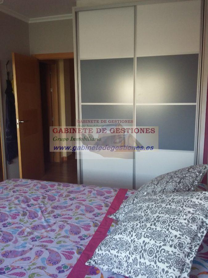 For sale of duplex in La Roda