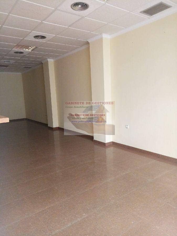 For sale of commercial in Albacete