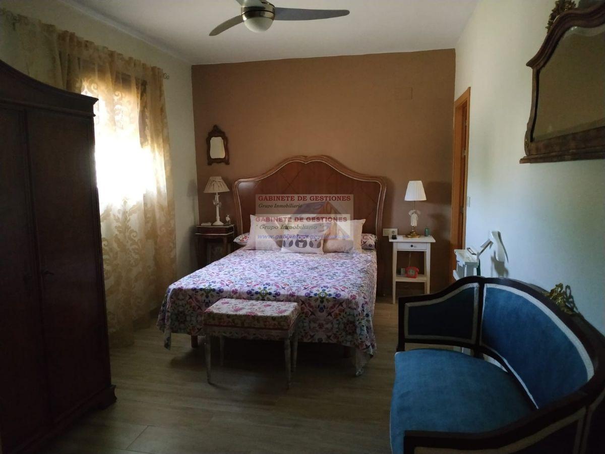 For sale of chalet in Albacete