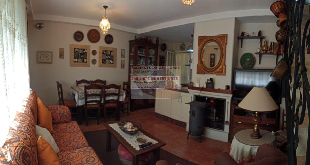 For sale of duplex in Villalgordo del Júcar