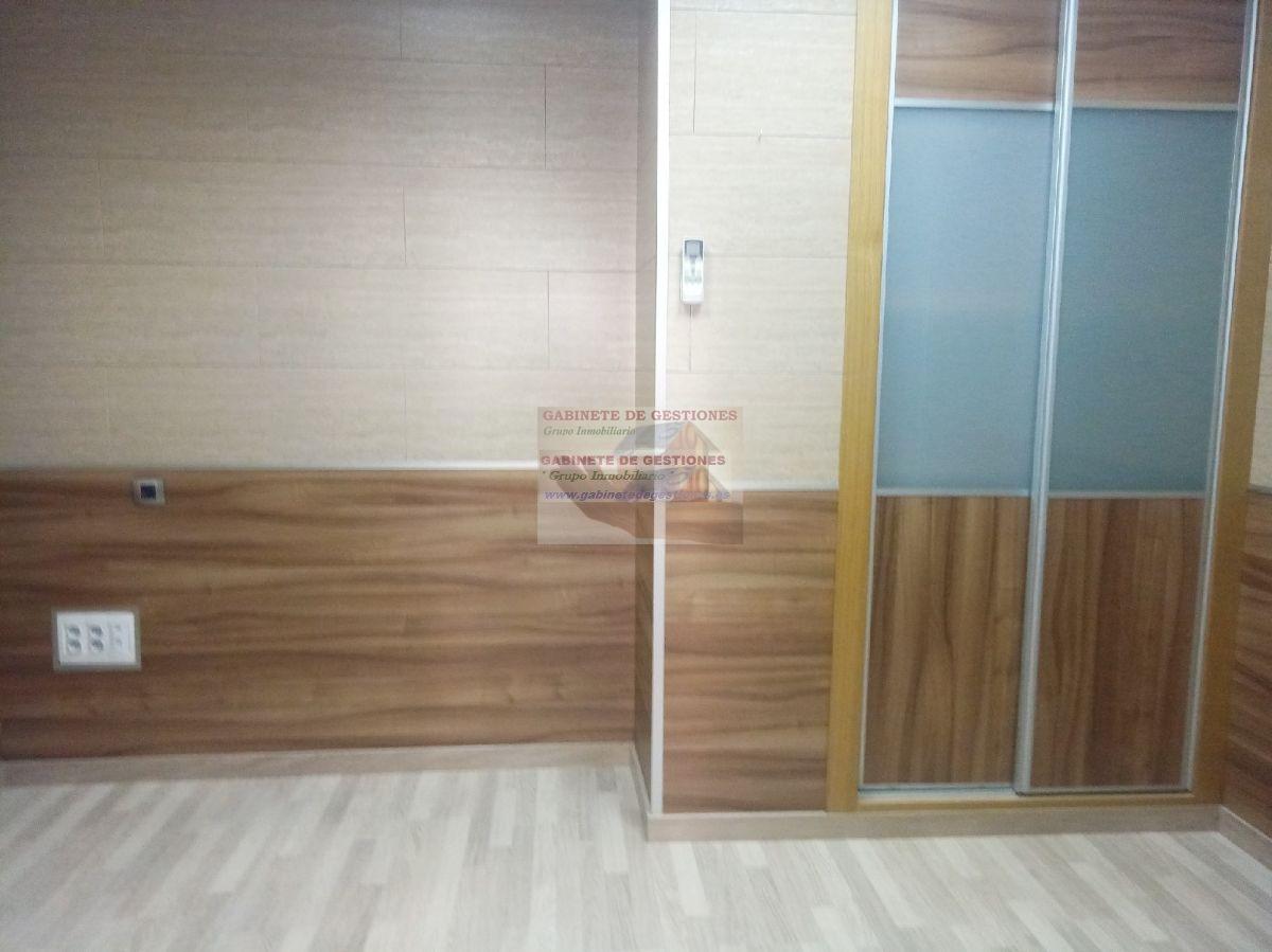 For sale of commercial in Albacete