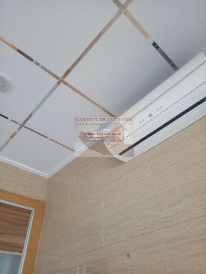 For sale of commercial in Albacete