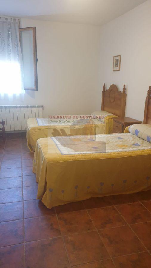For rent of house in Alcaraz