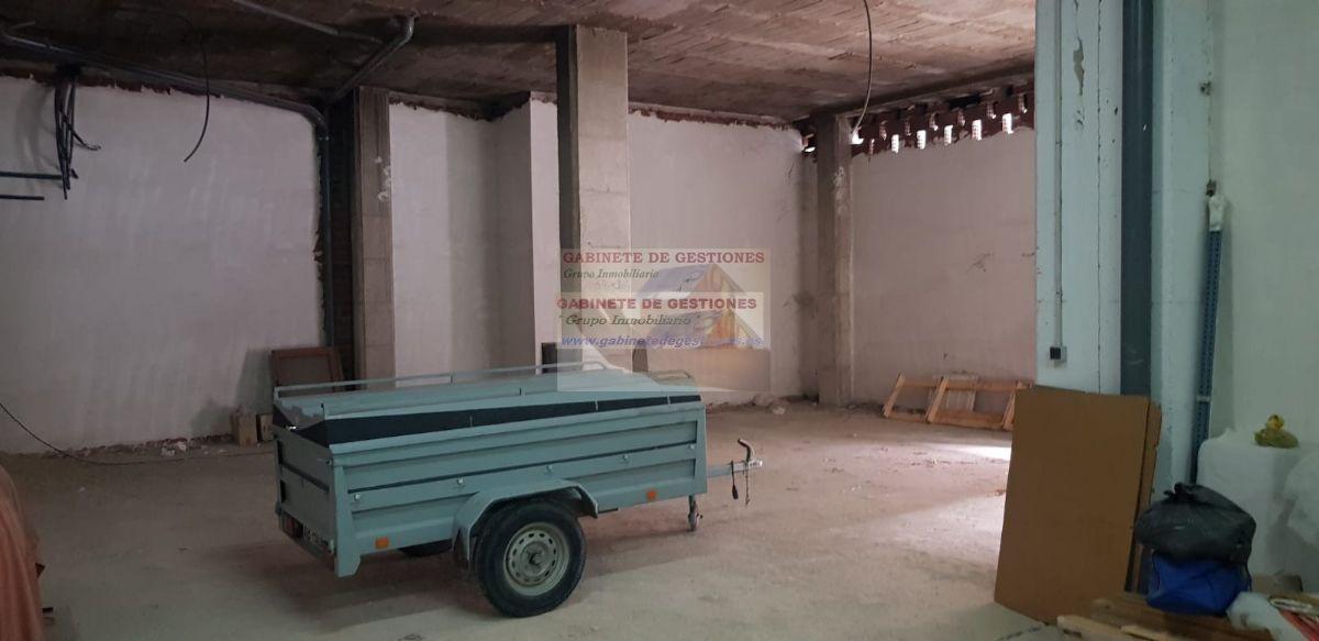 For sale of commercial in Albacete