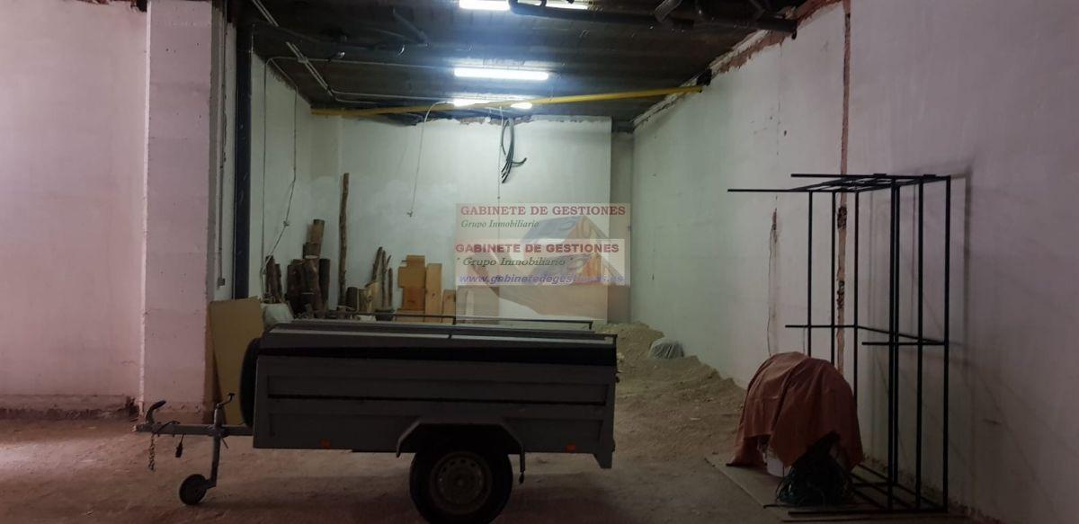 For sale of commercial in Albacete
