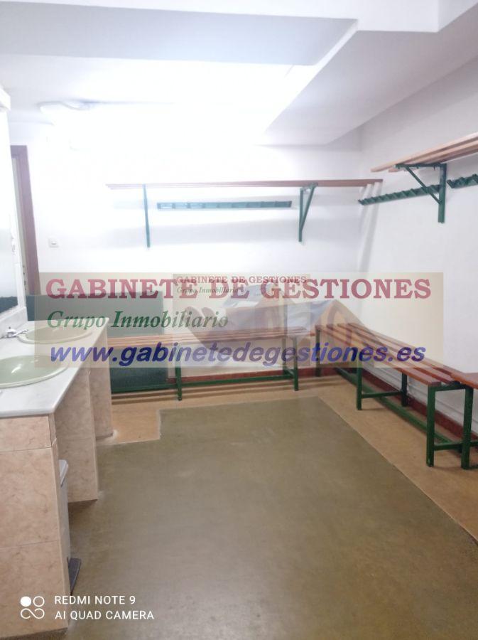 Venta de local comercial en Albacete