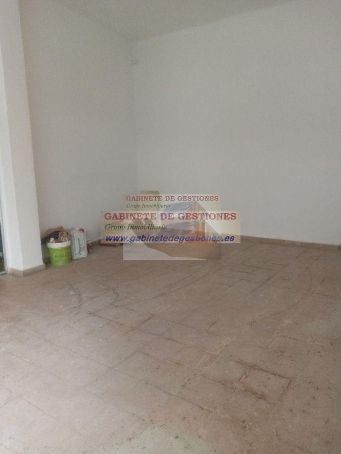 For rent of commercial in Albacete