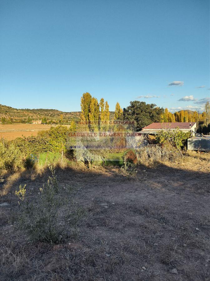 For sale of house in Povedilla