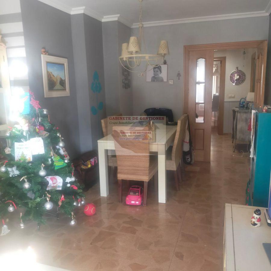 For sale of flat in Chinchilla de Monte-Aragón