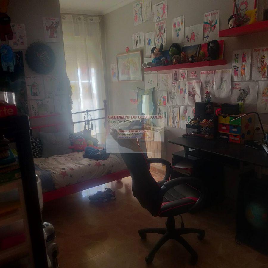 For sale of flat in Chinchilla de Monte-Aragón