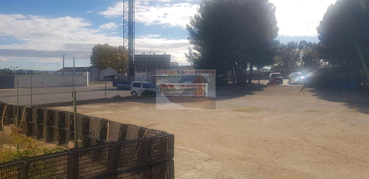 For sale of industrial plant/warehouse in Albacete