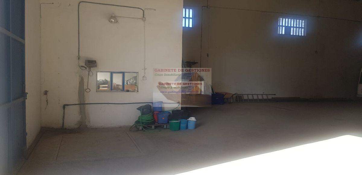 For sale of industrial plant/warehouse in Albacete