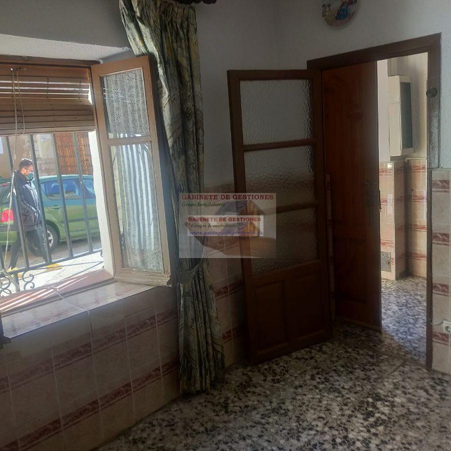 For sale of house in Chinchilla de Monte-Aragón