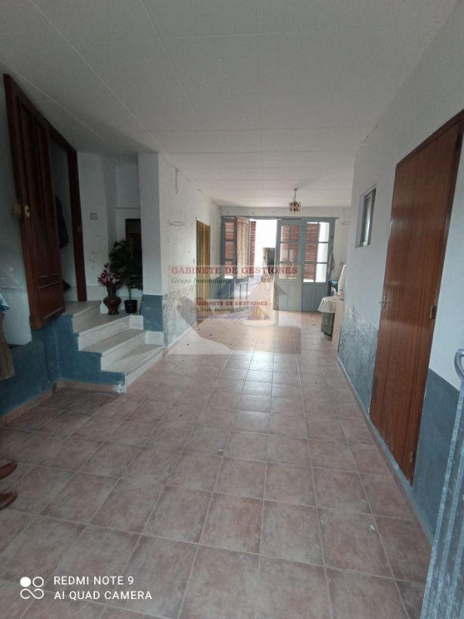 For sale of house in Mahora