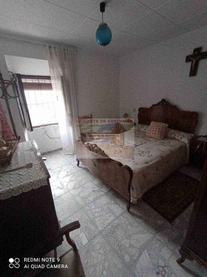 For sale of house in Mahora