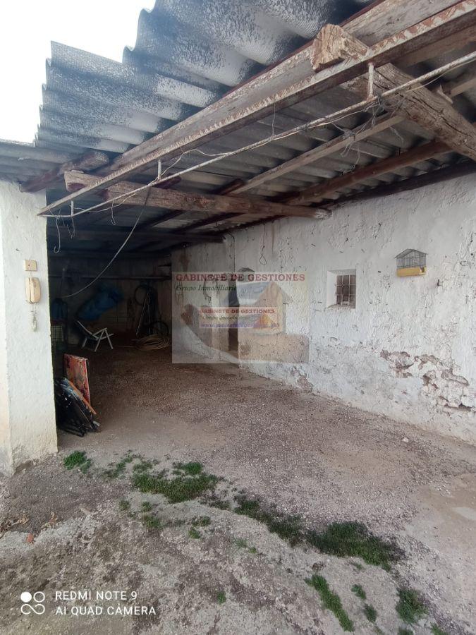 For sale of house in Mahora