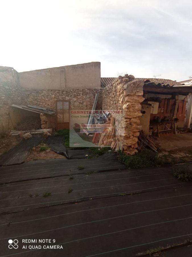 For sale of house in Mahora