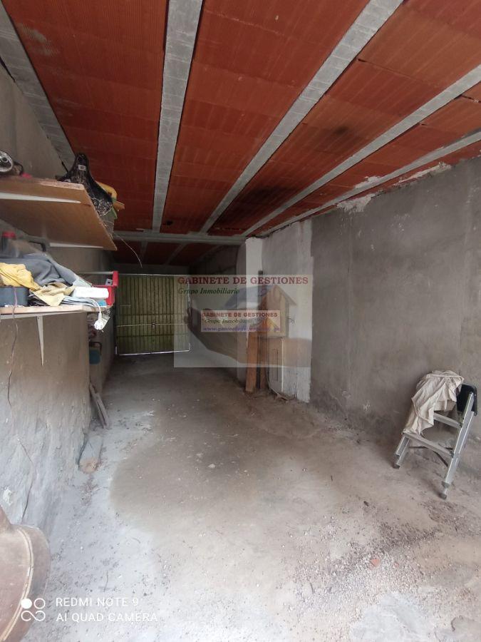 For sale of house in Mahora