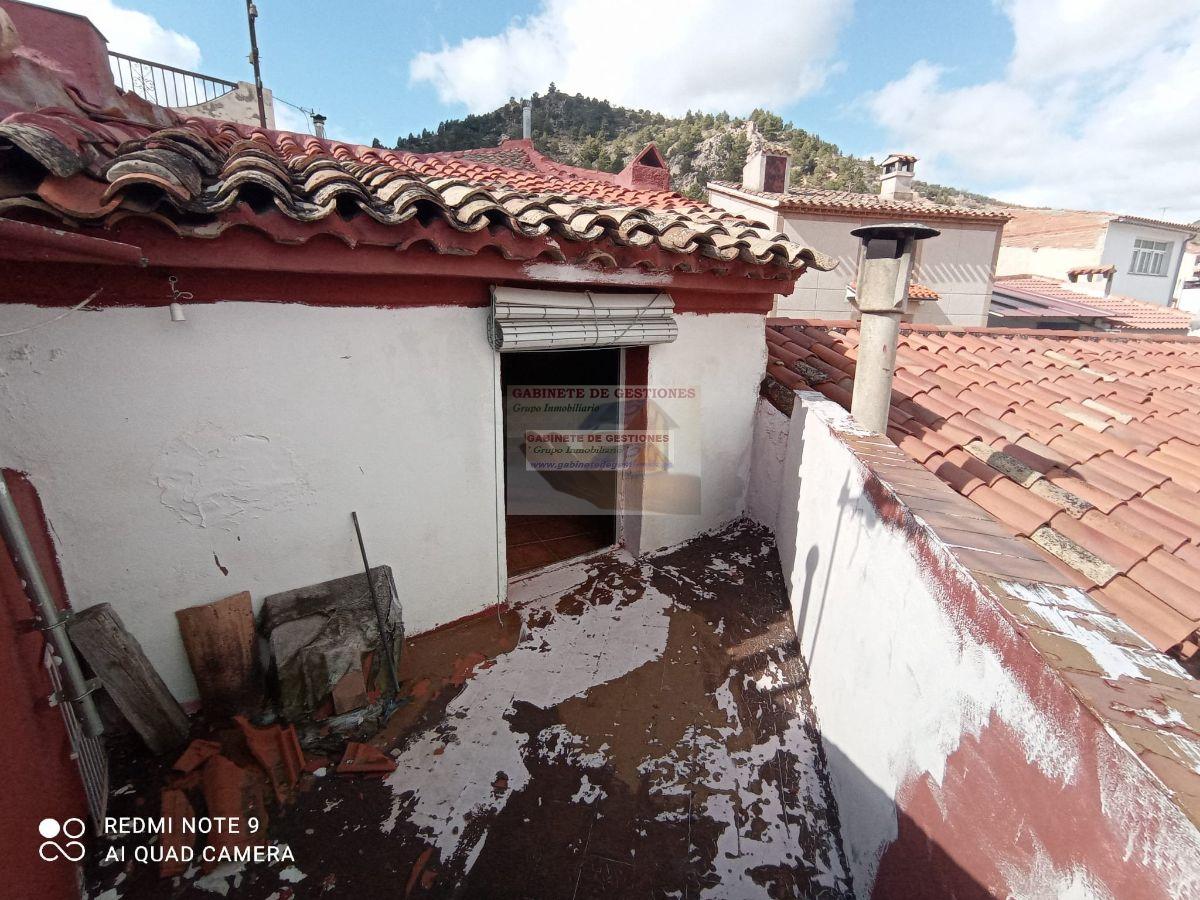 For sale of house in Bogarra