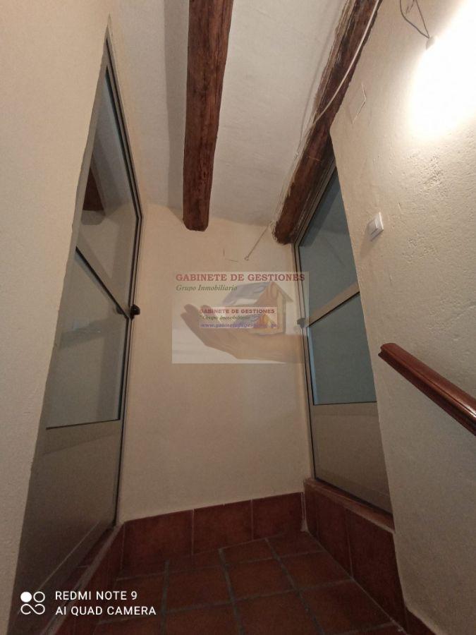 For sale of house in Bogarra