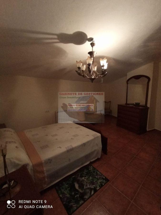 For sale of house in Bogarra