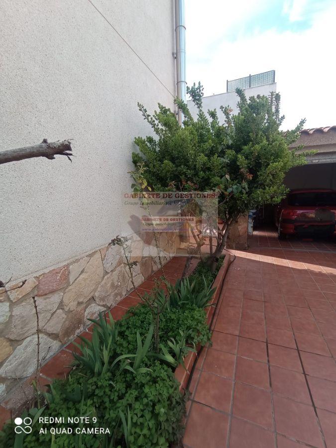 For sale of chalet in Albacete