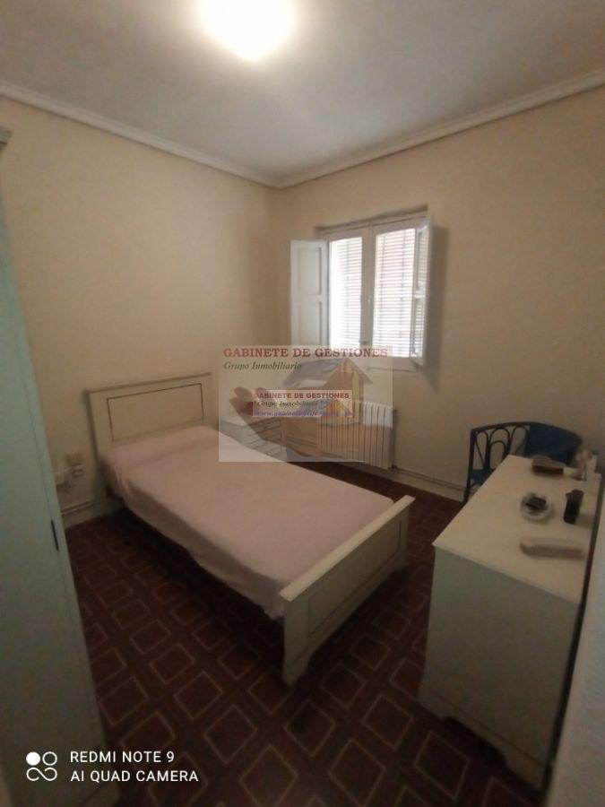 For sale of chalet in Albacete