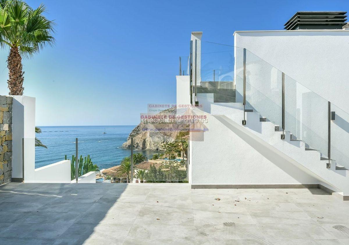 For sale of chalet in Calpe