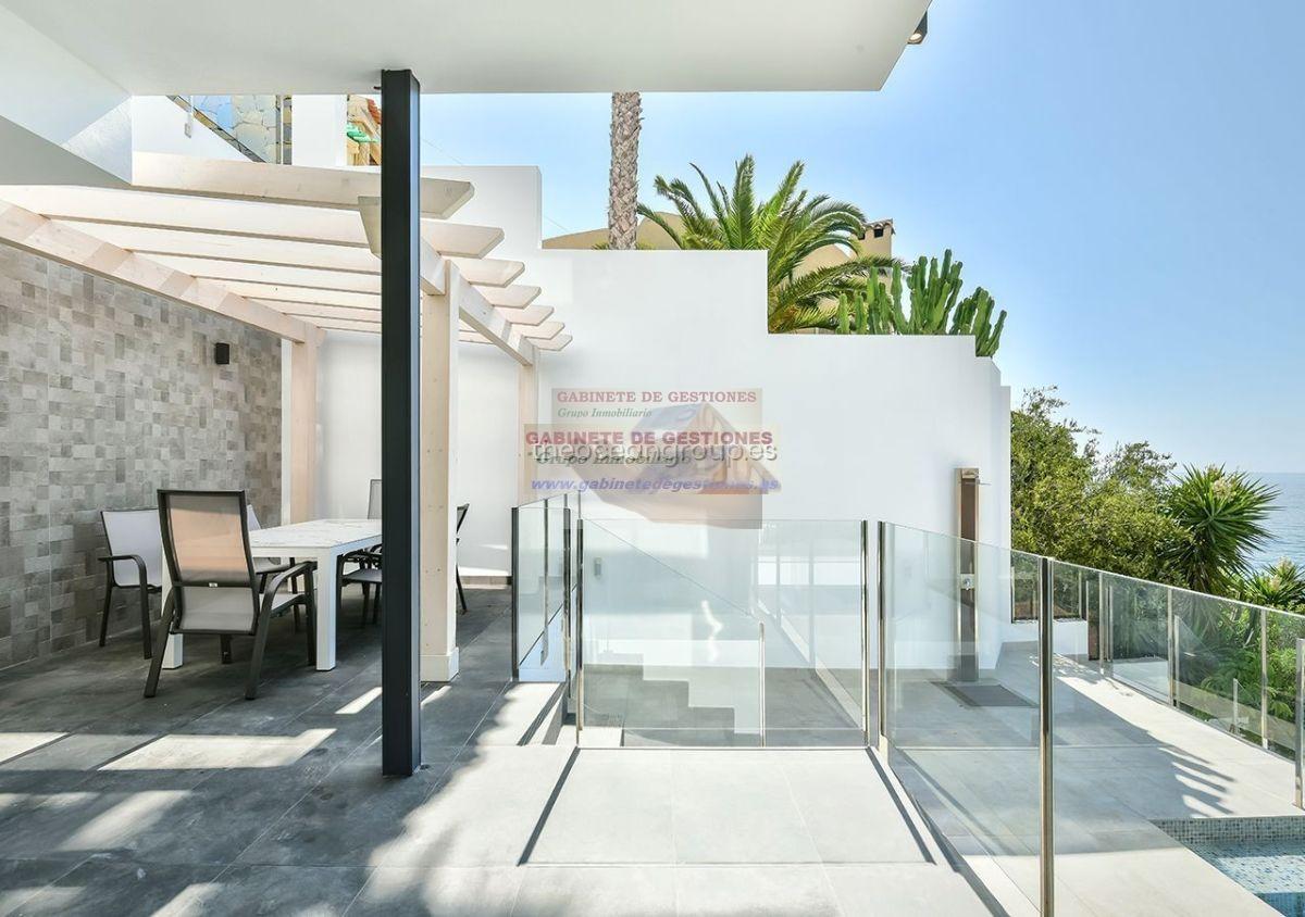 For sale of chalet in Calpe