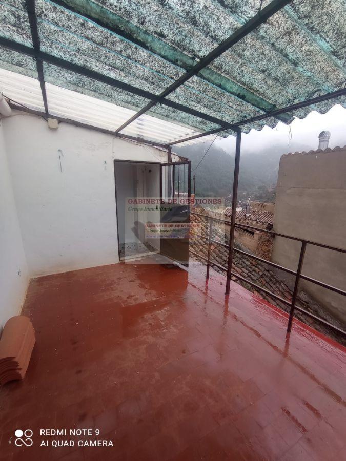 For sale of house in Bogarra