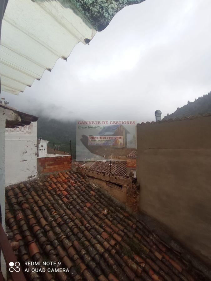 For sale of house in Bogarra
