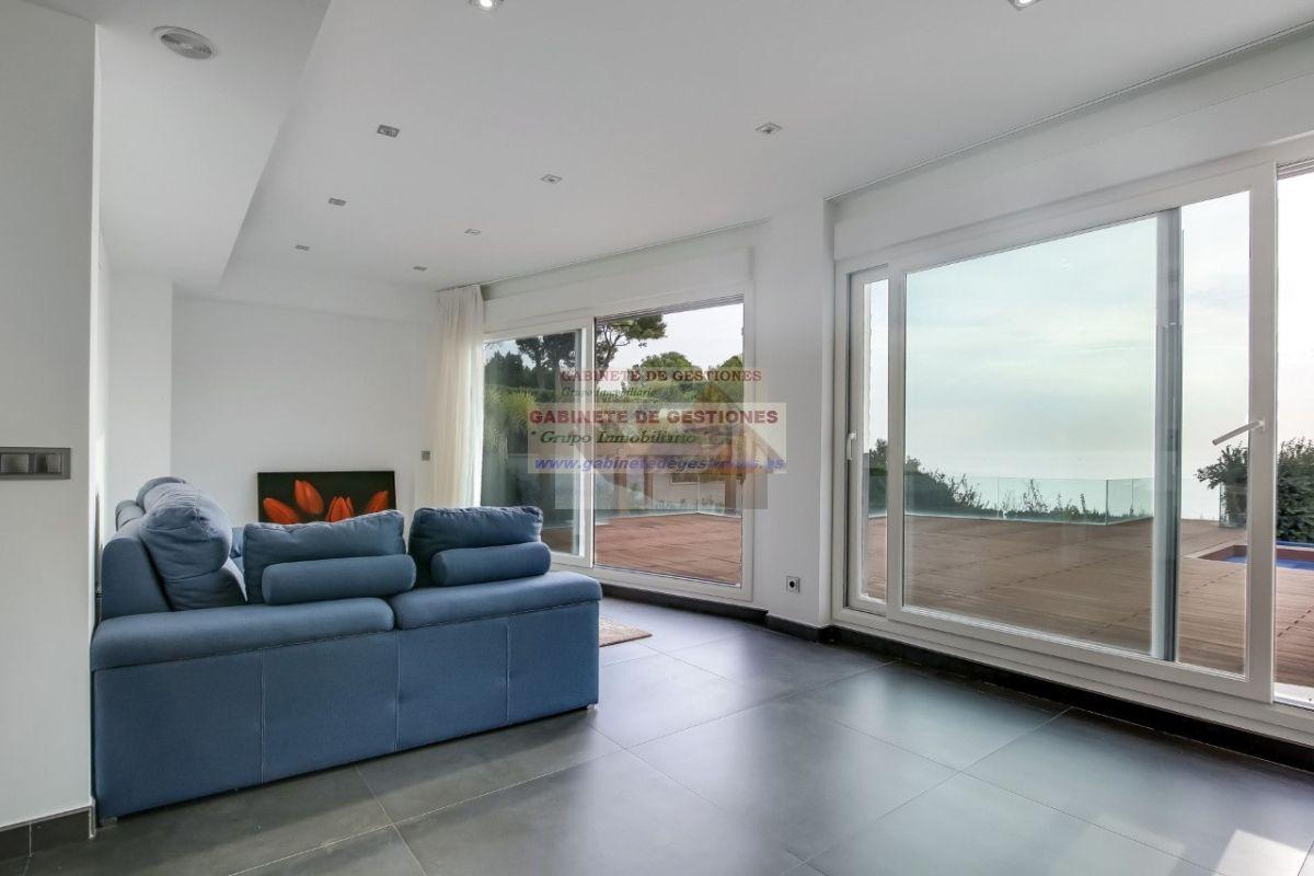 For sale of chalet in Calpe