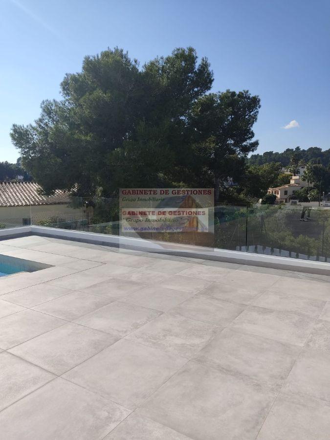 For sale of chalet in Benissa