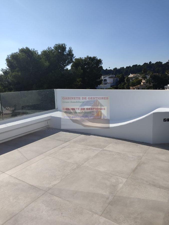 For sale of chalet in Benissa