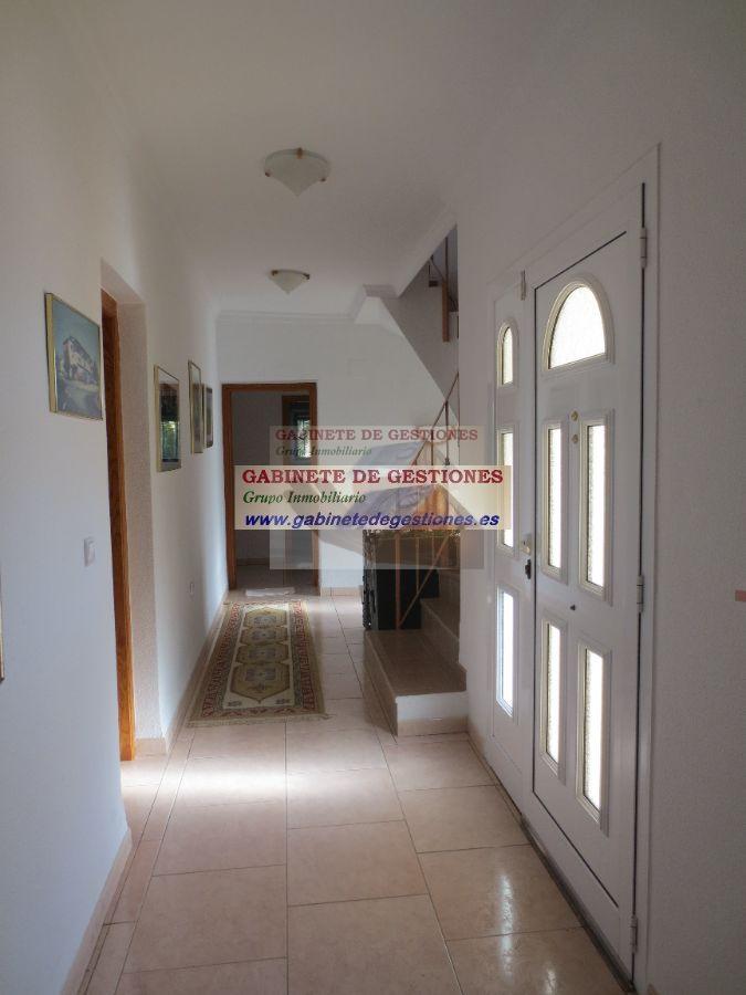 For sale of chalet in Calpe