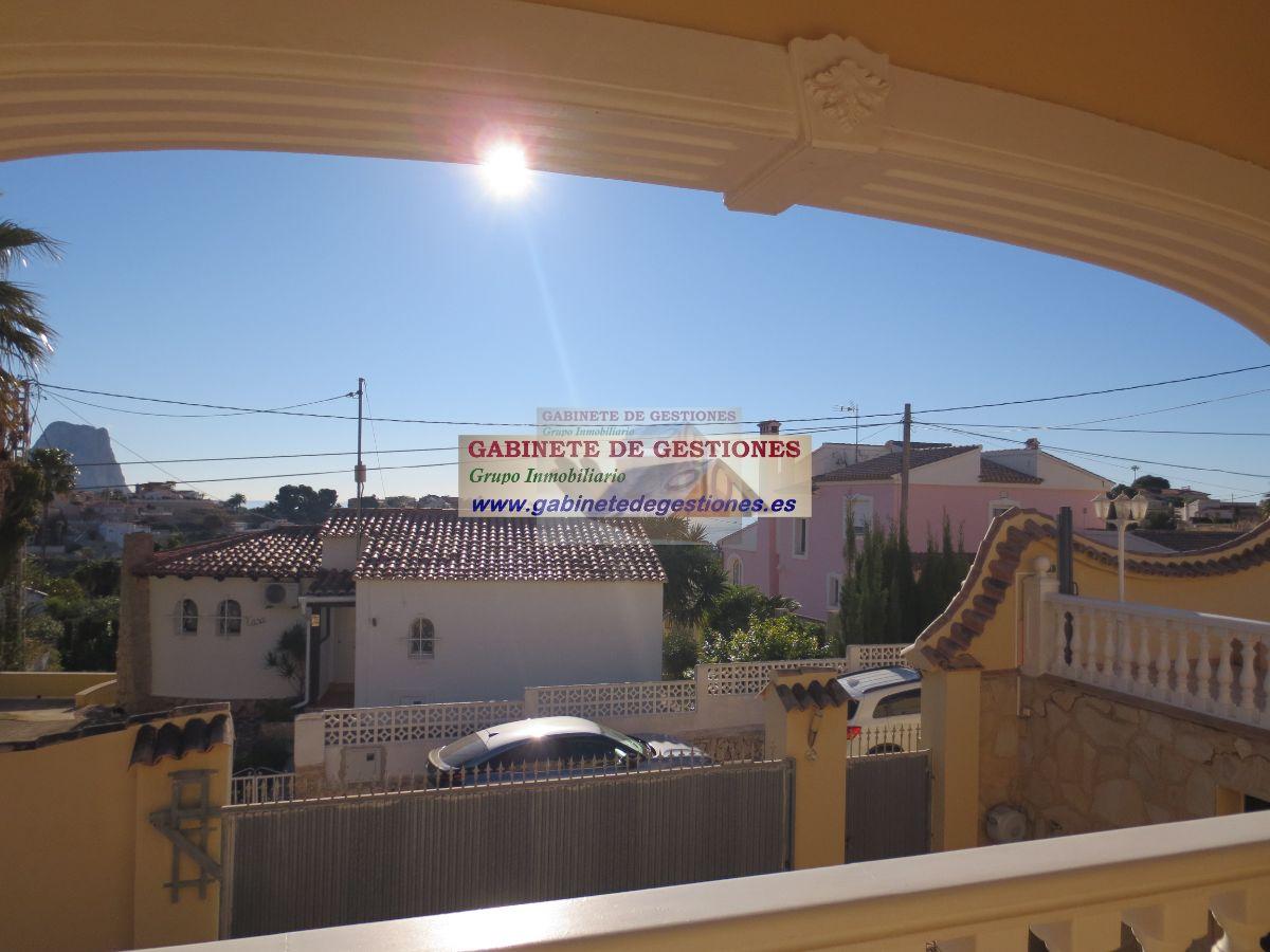 For sale of chalet in Calpe
