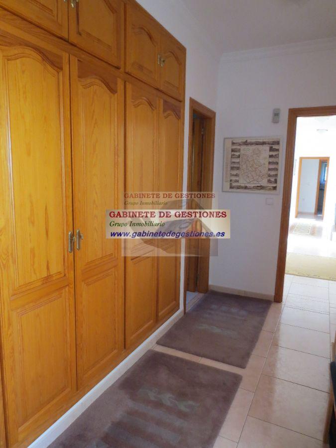 For sale of chalet in Calpe
