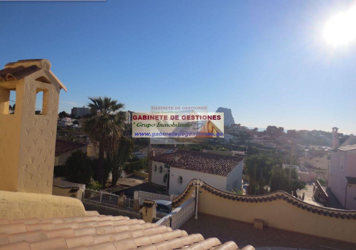 For sale of chalet in Calpe