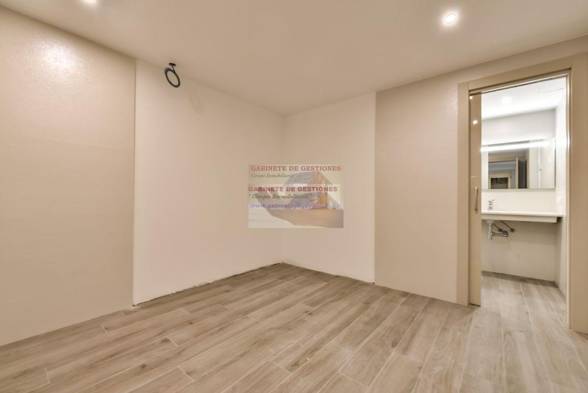 For sale of chalet in Calpe