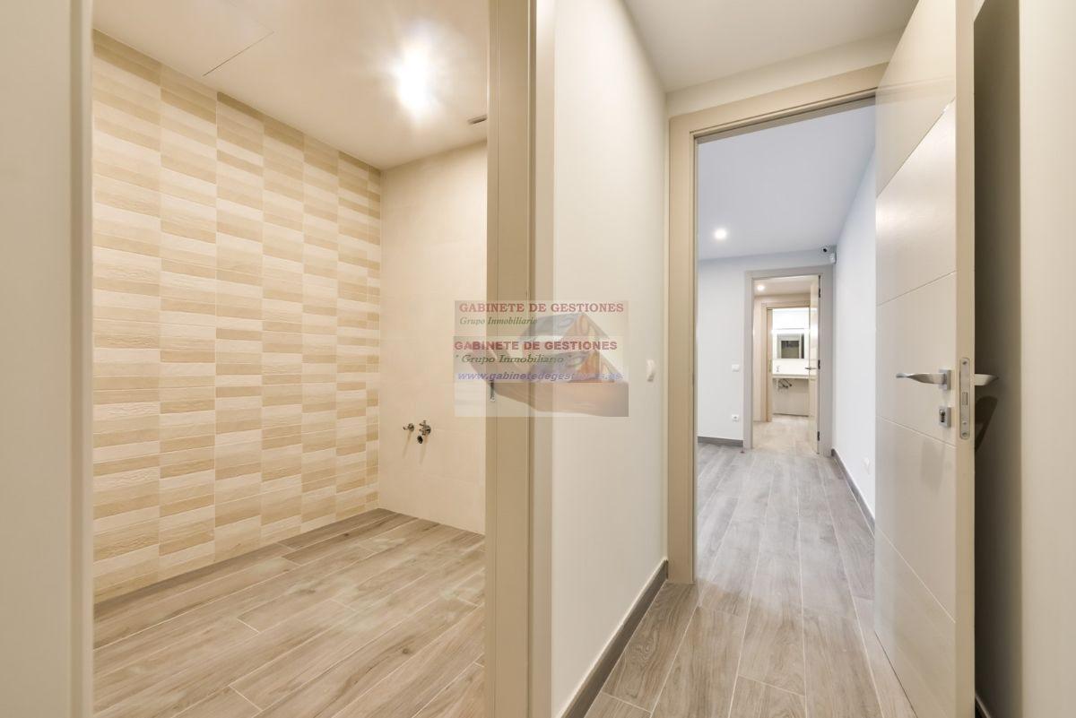 For sale of chalet in Calpe